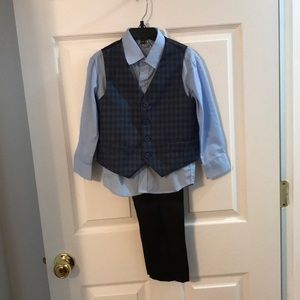 English Laundry Little Boy’s Suit
